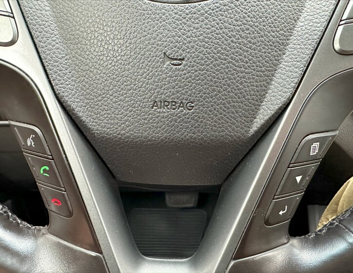 Hyundai Santa Fe 26