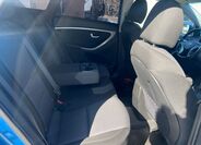 Hyundai i30 11