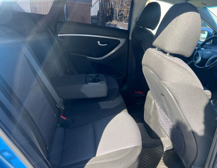 Hyundai i30 11