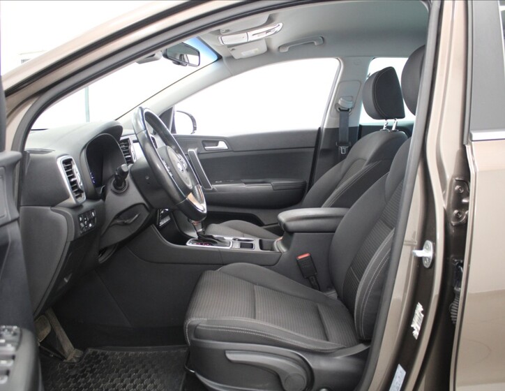 KIA Sportage 6