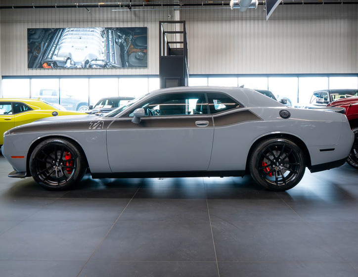 Dodge Challenger 2