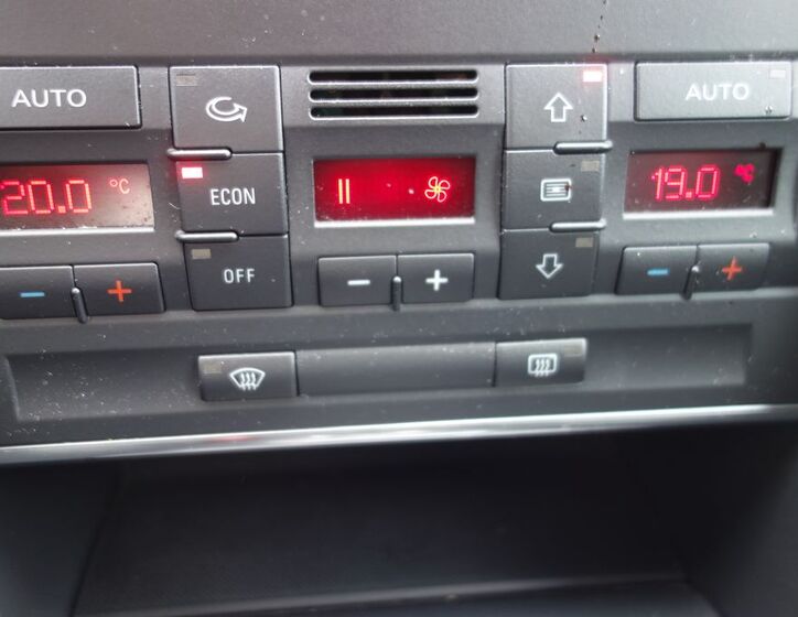 Audi A4 28