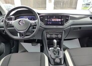 Volkswagen T-Roc 32