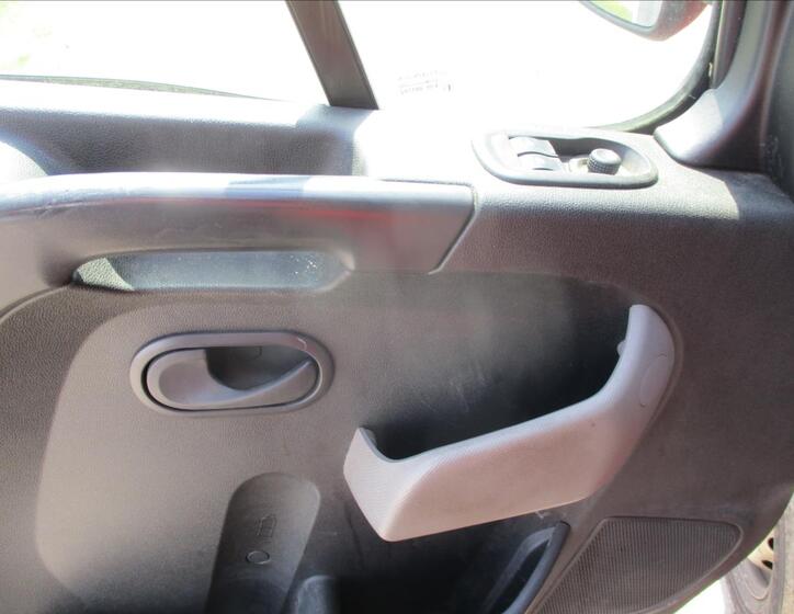Renault Master 8