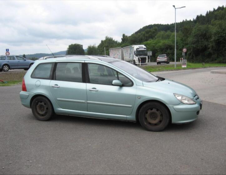 Peugeot 307 4
