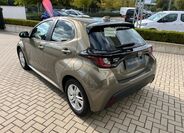 Toyota Yaris 4
