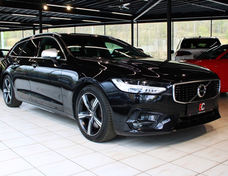 Volvo V90 1