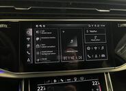 Audi Q7 10