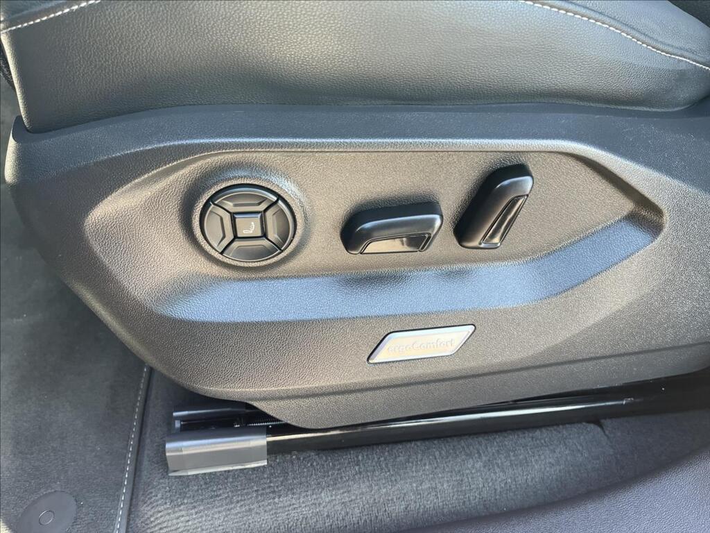 Volkswagen Touareg 23