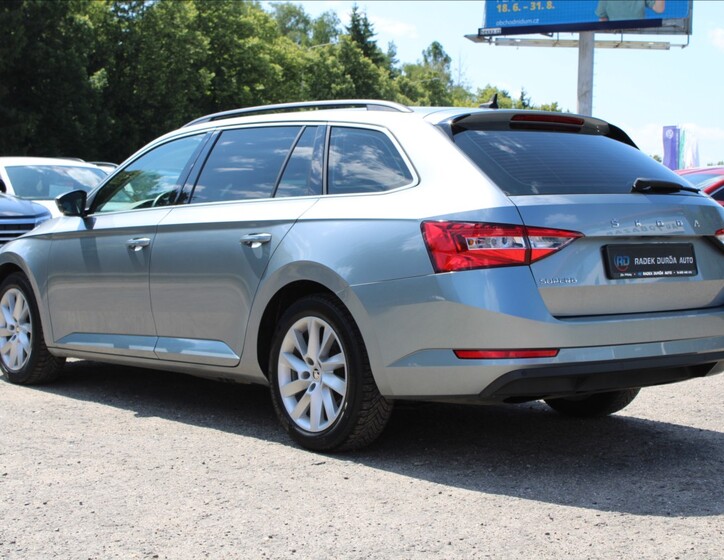 Škoda Superb 7