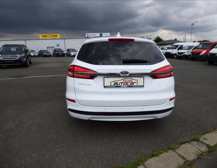 Ford Mondeo 4