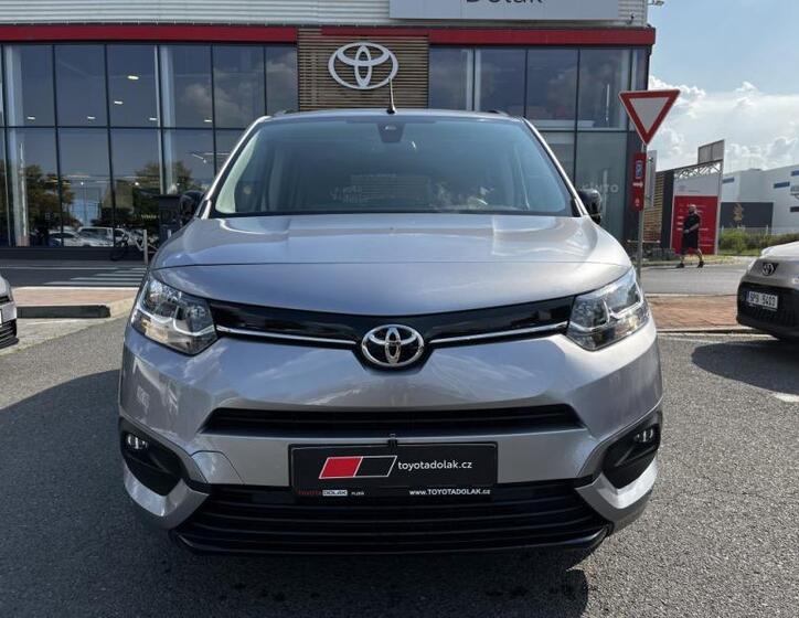 Toyota ProAce City Verso 10