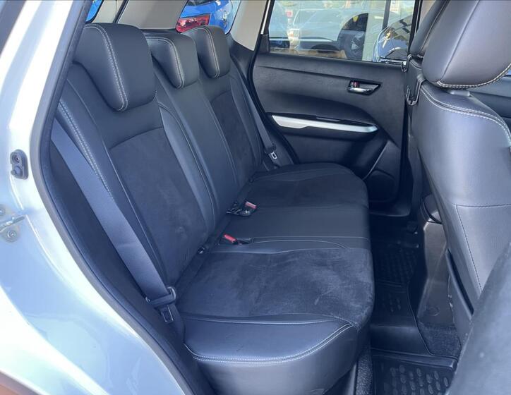 Suzuki Vitara 19