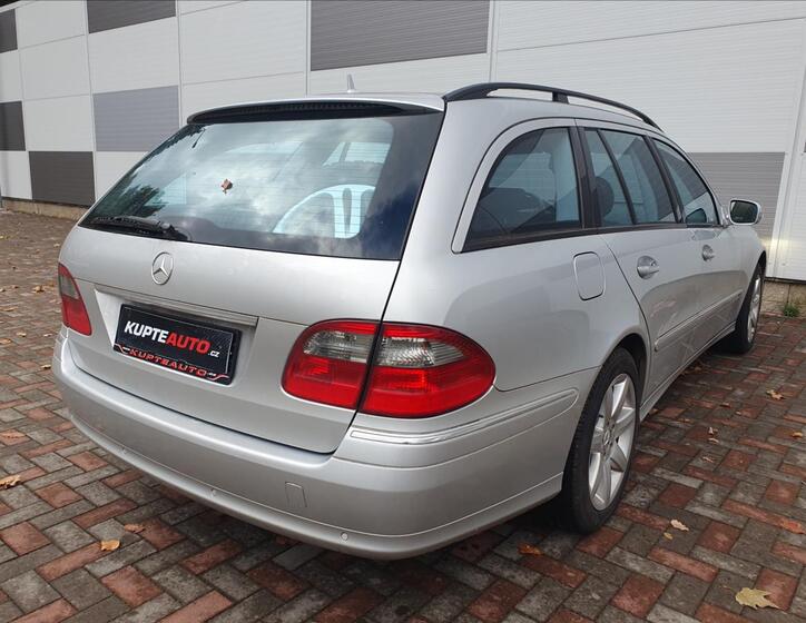 Mercedes-Benz Třídy E 5
