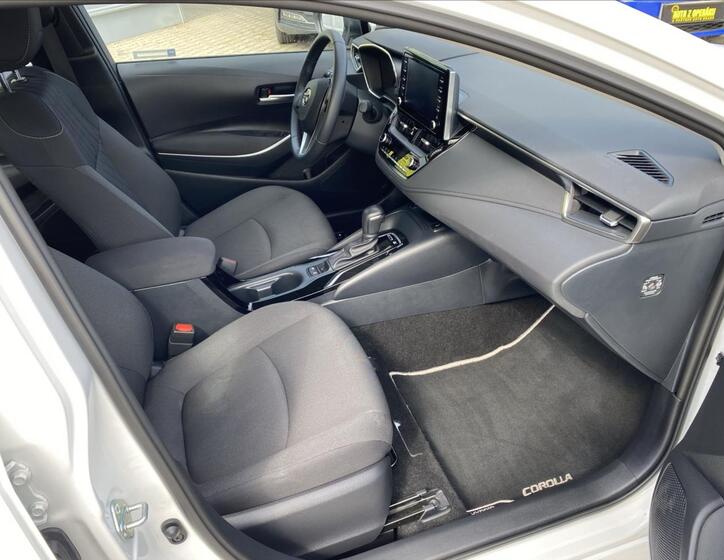 Toyota Corolla 10