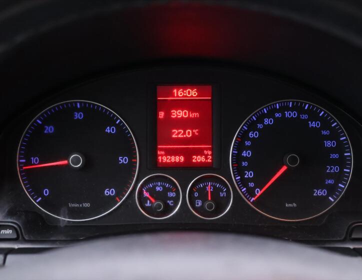 Volkswagen Golf 20
