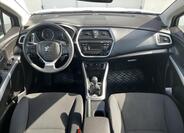 Suzuki SX4 S-Cross 11