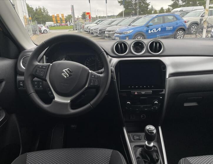 Suzuki Vitara 8