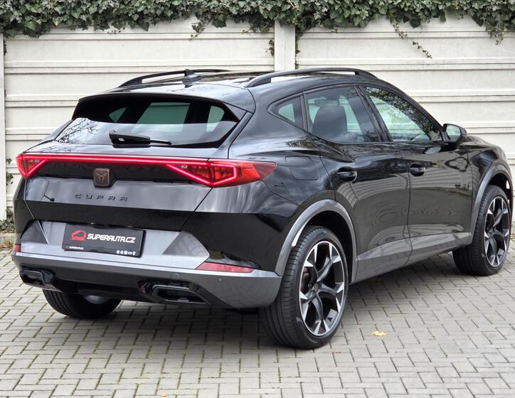 Cupra Formentor 6