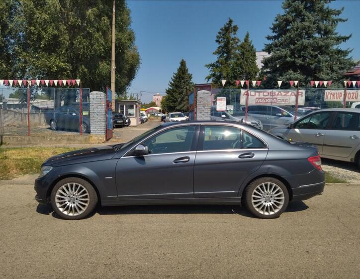 Mercedes-Benz Třídy C 8