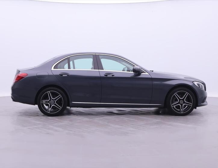 Mercedes-Benz Třídy C 8