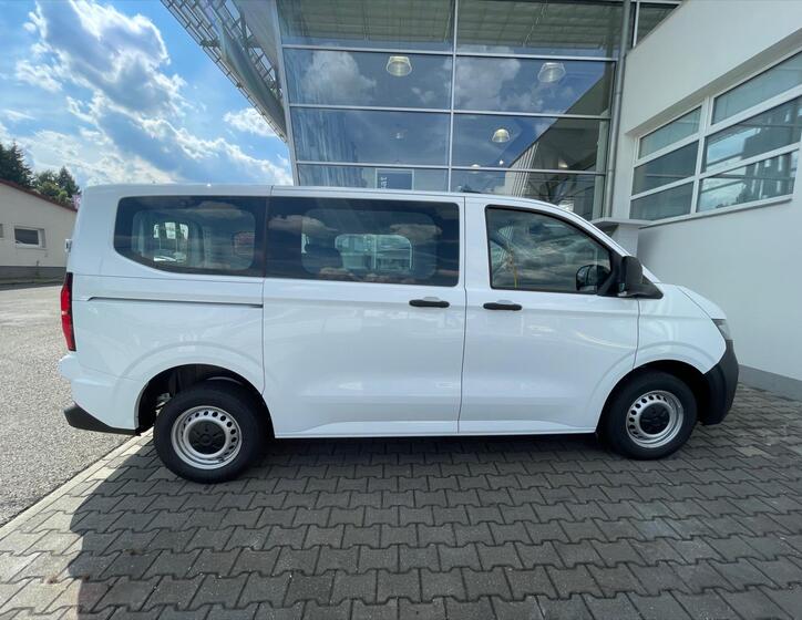 Volkswagen Transporter 12