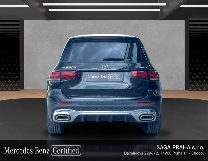 Mercedes-Benz GLB 4