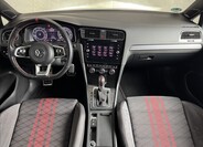 Volkswagen Golf 18