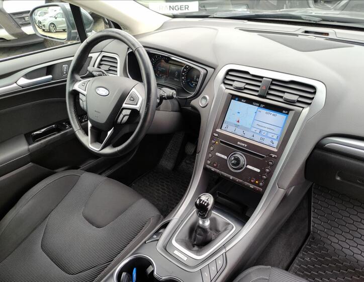 Ford Mondeo 22