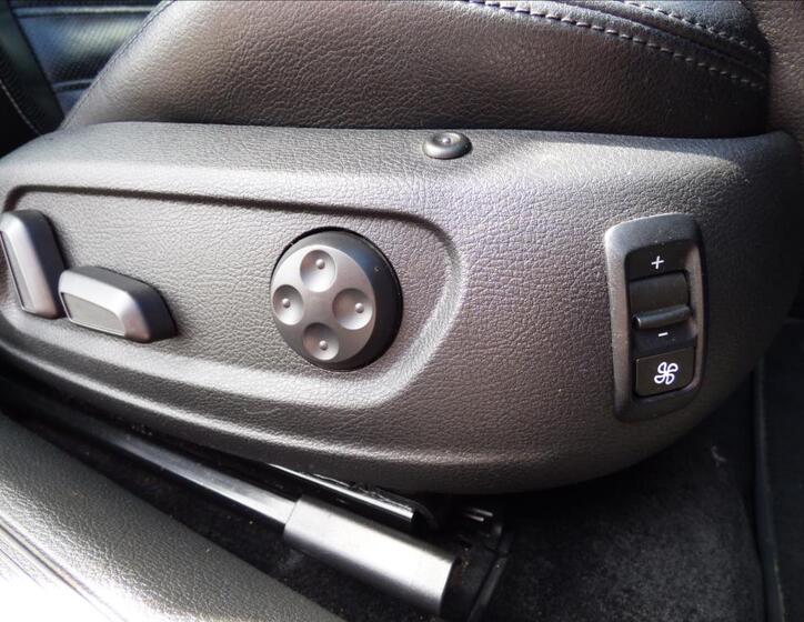 Volkswagen Passat CC 52