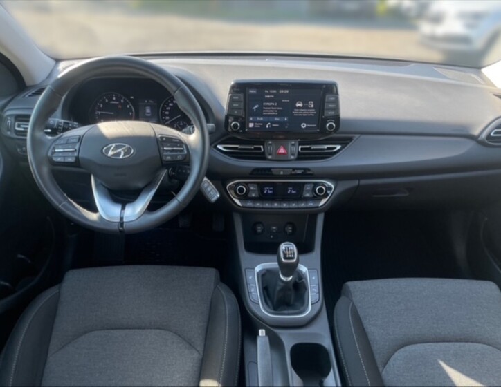 Hyundai i30 9