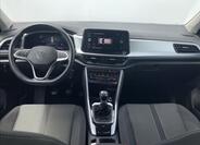Volkswagen T-Roc 5