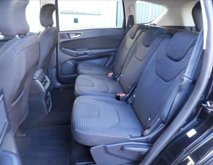 Ford S-MAX 17