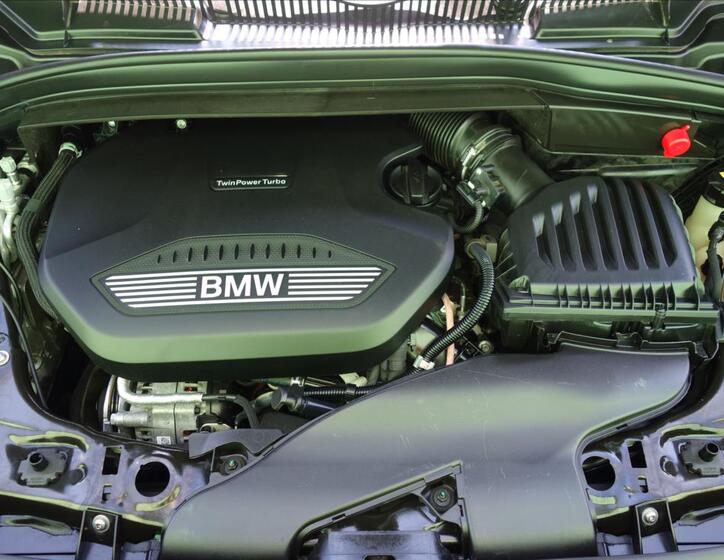 BMW Řada 2 37