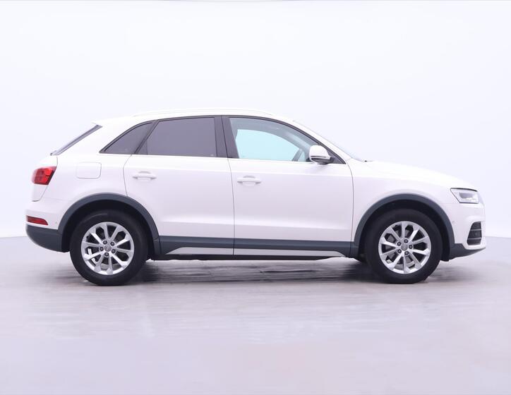 Audi Q3 8