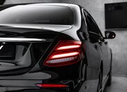 Mercedes-Benz Třídy E 9
