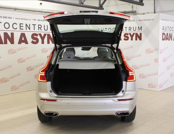 Volvo XC60 7