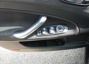 Ford Mondeo 16
