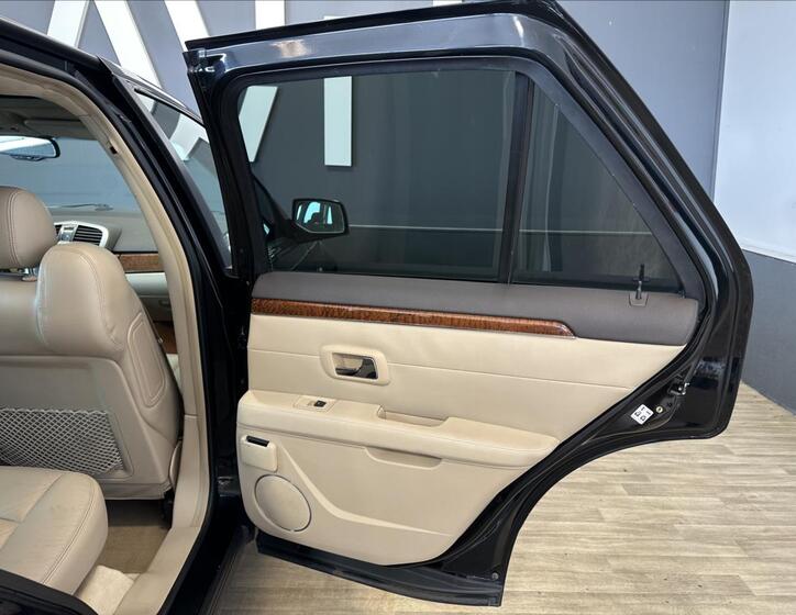 Cadillac SRX 18