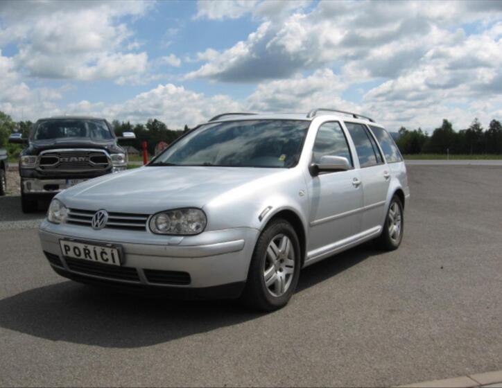 Volkswagen Golf 2