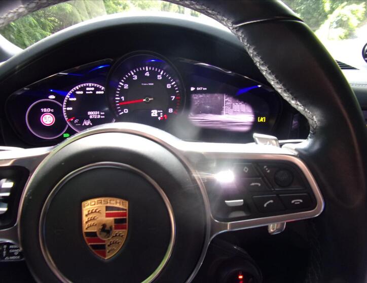 Porsche Cayenne 33