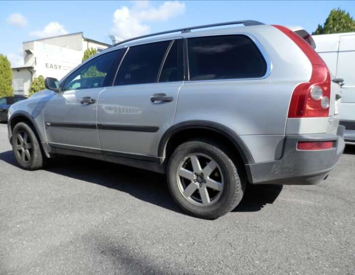 Volvo XC90 6