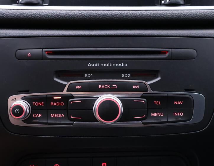 Audi Q3 28