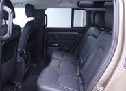 Land Rover Defender 16