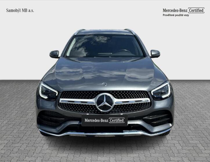 Mercedes-Benz GLC 8