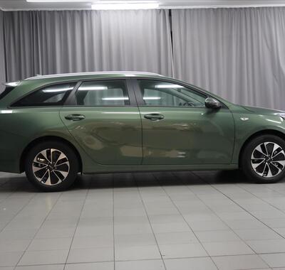 KIA Ceed 4