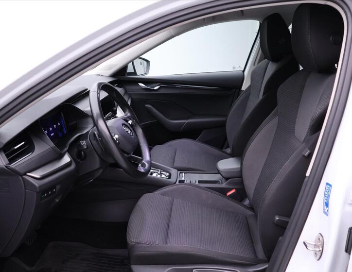 Škoda Octavia 10