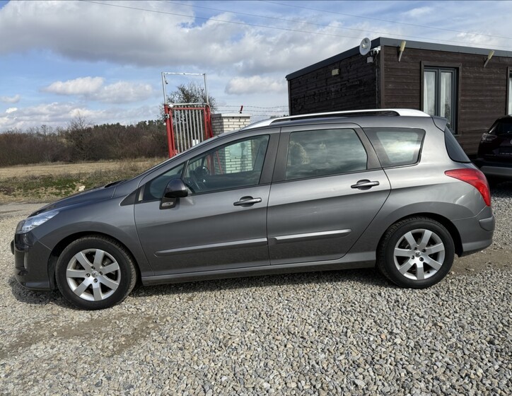 Peugeot 308 8