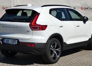 Volvo XC40 3