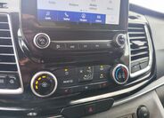Ford Tourneo Custom 23